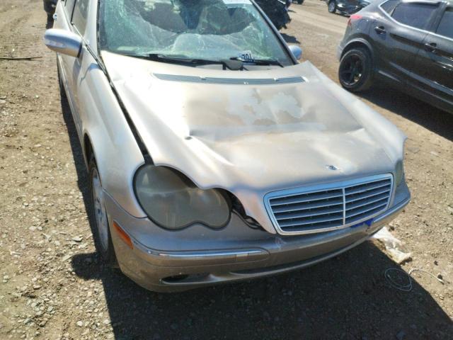 Photo 9 from auction – 2001 MERCEDES-BENZ C 320 with VIN WDBRF64J71F070104
