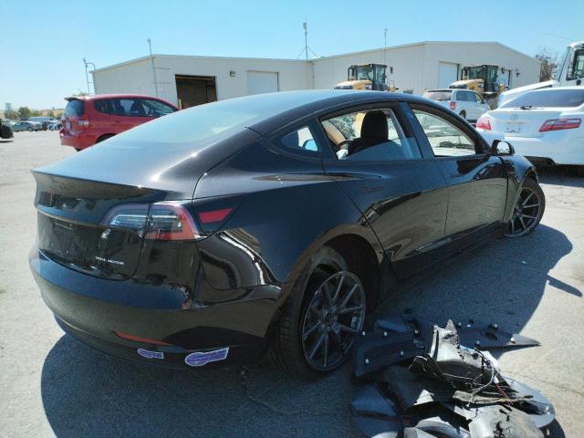 Photo 4 from auction – 2018 TESLA MODEL 3 with VIN 5YJ3E1EB2JF127446
