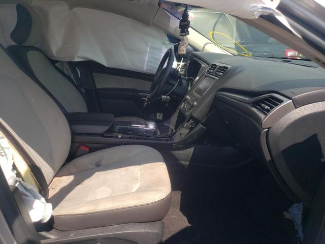Photo 5 from auction – 2019 FORD FUSION SE with VIN 3FA6P0HD4KR127341
