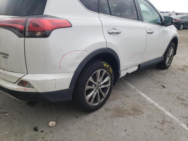 Photo 9 from auction – 2017 TOYOTA RAV4 LIMIT with VIN 2T3DFREV4HW582927