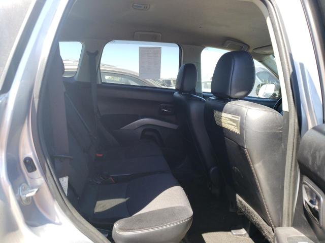 Photo 6 from auction – 2012 MITSUBISHI OUTLANDER with VIN JA4JT3AW9CU024501