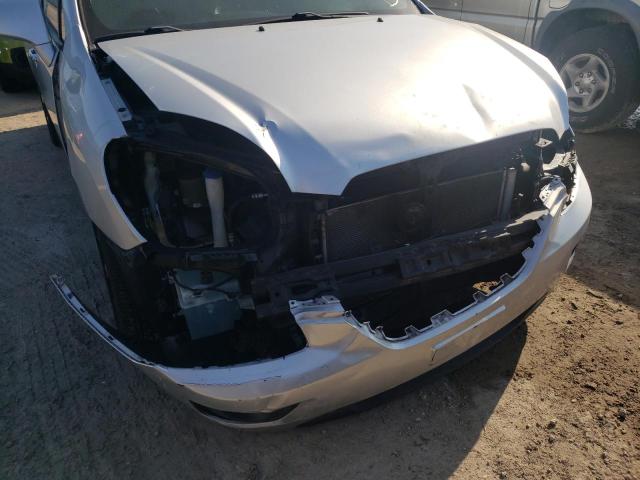 Photo 9 from auction – 2008 KIA RONDO LX with VIN KNAFG526787209224
