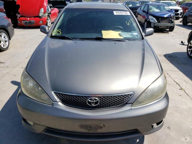 Photo 9 from auction – 2005 TOYOTA CAMRY LE with VIN 4T1BE32K85U546485