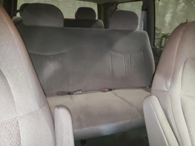 Photo 6 from auction – 2002 CHEVROLET ASTRO with VIN 1GNDM19X92B154622