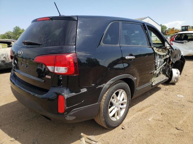 Photo 4 from auction – 2014 KIA SORENTO LX with VIN 5XYKT3A65EG476962