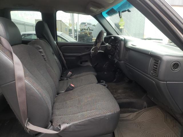 Photo 5 from auction – 2002 CHEVROLET SILVERADO with VIN 1GCHC29UX2E275716