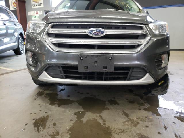 Photo 9 from auction – 2017 FORD ESCAPE SE with VIN 1FMCU9GD1HUB70754