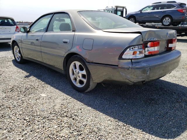 Photo 3 from auction – 2001 LEXUS ES 300 with VIN JT8BF28G710299099