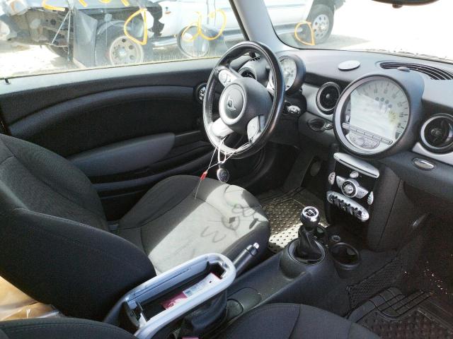 Photo 9 from auction – 2010 MINI COOPER with VIN WMWMF3C51ATU77994