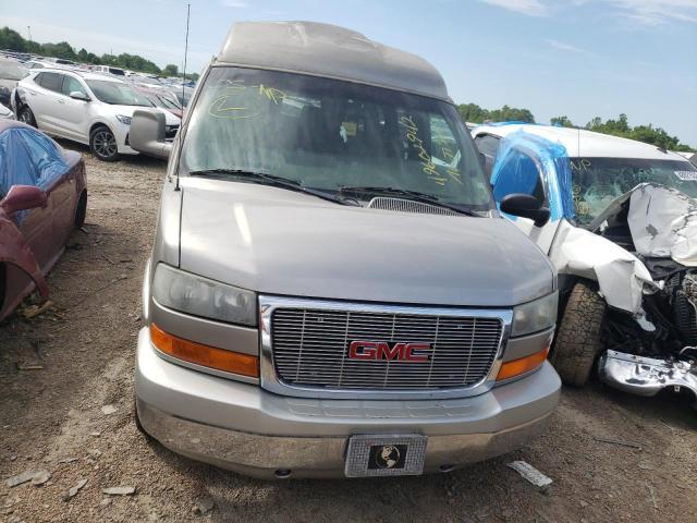 Photo 9 from auction – 2004 GMC SAVANA RV with VIN 1GDFG15TX41152801