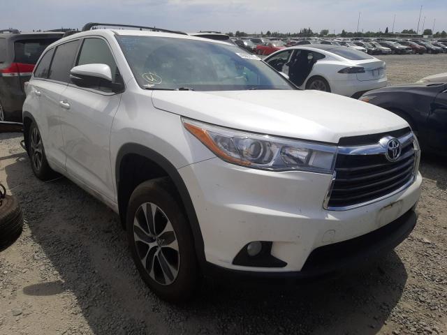 TOYOTA HIGHLANDER 2015 with VIN 5TDBKRFH7FS177509 - Photo from auction