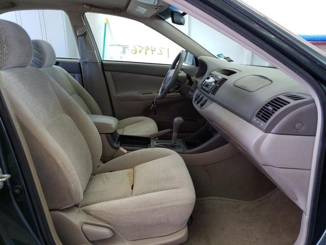 Photo 5 from auction – 2002 TOYOTA CAMRY with VIN 4T1BE32K92U582388
