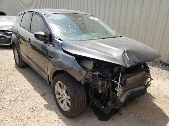 Zdjęcie 1 z aukcji – 2017 FORD ESCAPE SE z VIN 1FMCU0GD2HUC65903