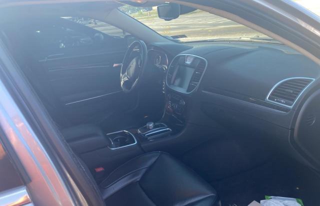 Photo 5 from auction – 2016 CHRYSLER 300C with VIN 2C3CCAEG3GH238371