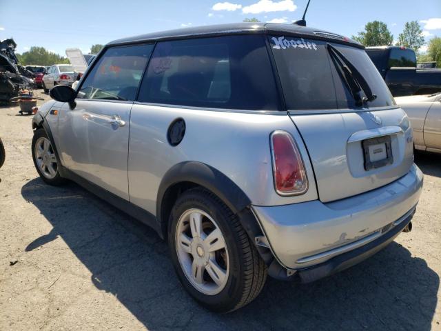 Photo 3 from auction – 2006 MINI COOPER with VIN WMWRC33586TK65955