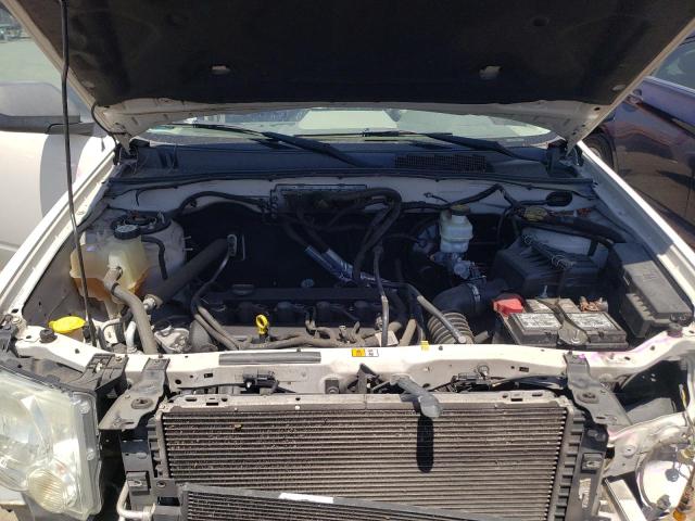 Photo 7 from auction – 2010 FORD ESCAPE XLS with VIN 1FMCU0C77AKB10975