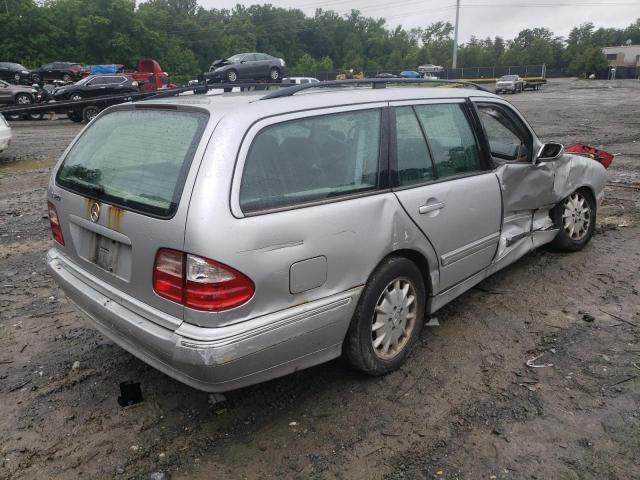 Photo 4 from auction – 2002 MERCEDES-BENZ E 320 with VIN WDBJH65J32B393841