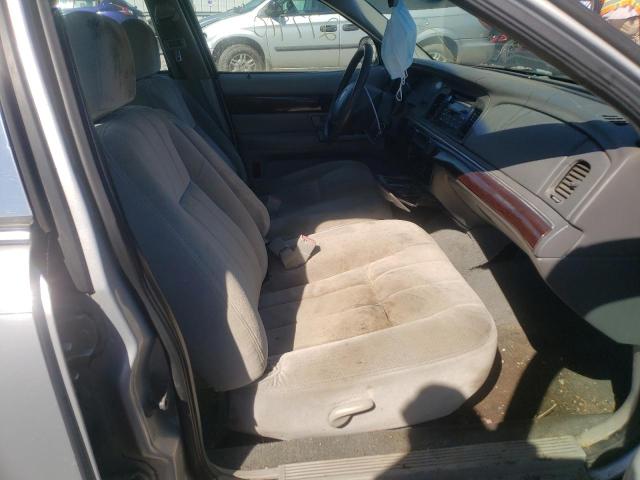 Photo 5 from auction – 2003 MERCURY GRAND MARQ with VIN 2MEFM74W23X608628