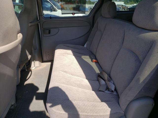 Photo 6 from auction – 2003 CHRYSLER TOWN & COU with VIN 2C4GP44383R223922