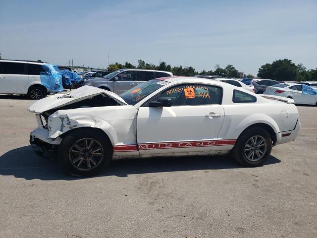 Photo 9 from auction – 2005 FORD MUSTANG with VIN 1ZVFT80N455151622