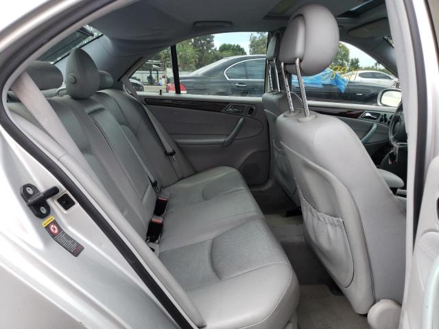 Photo 6 from auction – 2002 MERCEDES-BENZ C 320 with VIN WDBRF64JX2E006064