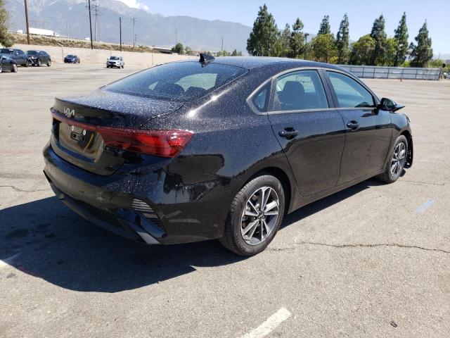 Photo 4 from auction – 2022 KIA FORTE FE with VIN 3KPF24AD2NE433377
