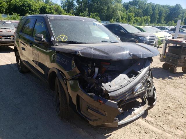 FORD EXPLORER P 2019 with VIN 1FM5K8AR5KGA63287 - Photo from auction