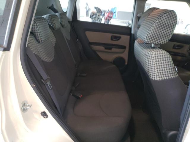 Photo 6 from auction – 2010 KIA SOUL + with VIN KNDJT2A22A7106451