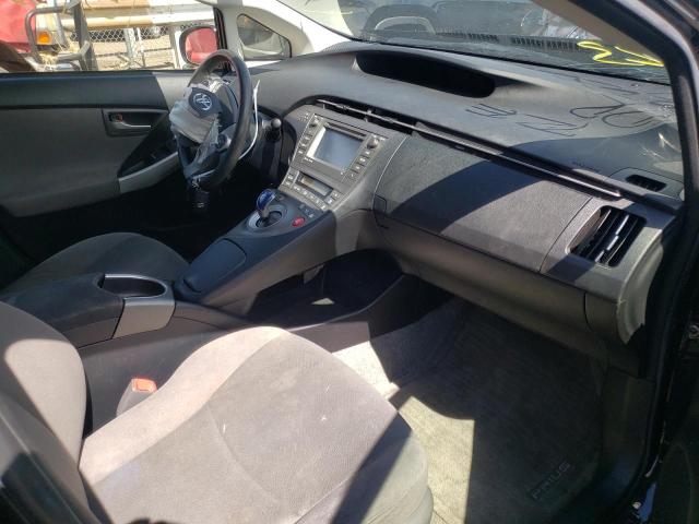 Photo 5 from auction – 2013 TOYOTA PRIUS with VIN JTDKN3DU3D5677335