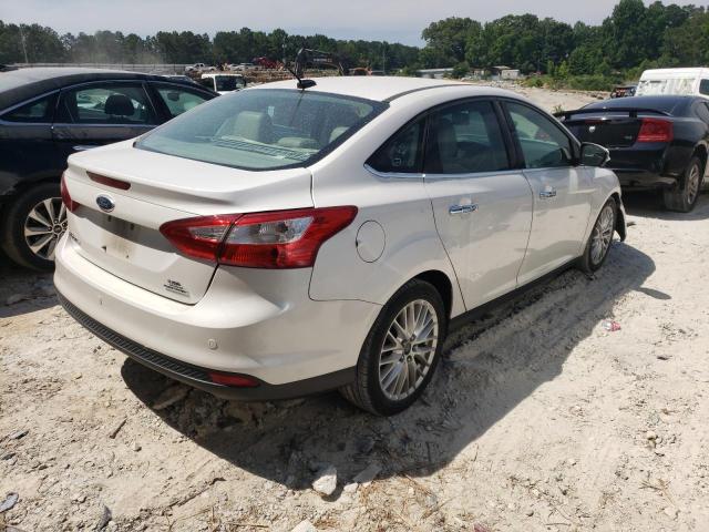 Photo 4 from auction – 2012 FORD FOCUS SEL with VIN 1FAHP3H22CL419739
