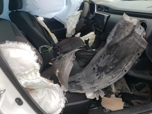 Foto 5 de la subasta – 2018 TOYOTA COROLLA L con VIN 5YFBURHEXJP831448