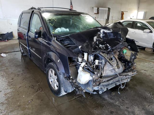 CHRYSLER TOWN & COU 2009 with VIN 2A8HR54189R647024 - Photo from auction