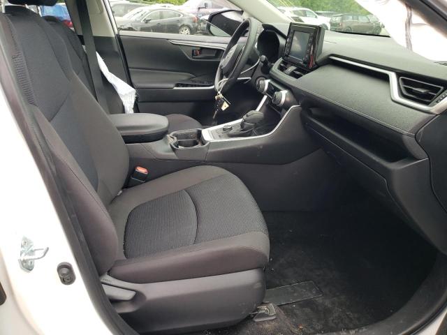 Photo 5 from auction – 2021 TOYOTA RAV4 LE with VIN JTML6RFV9MD007806