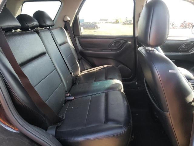 Photo 6 from auction – 2005 FORD ESCAPE with VIN 1FMCU94115KE48165
