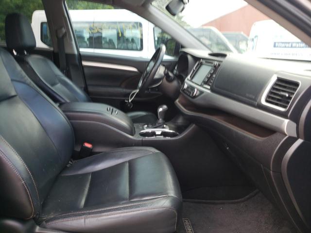 Photo 5 from auction – 2015 TOYOTA HIGHLANDER with VIN 5TDJKRFH0FS171109