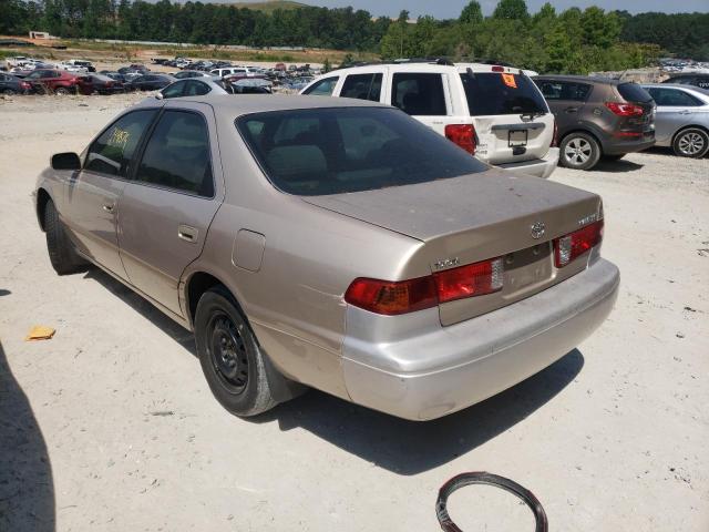 Photo 3 from auction – 2000 TOYOTA CAMRY CE with VIN 4T1BG22K6YU960325
