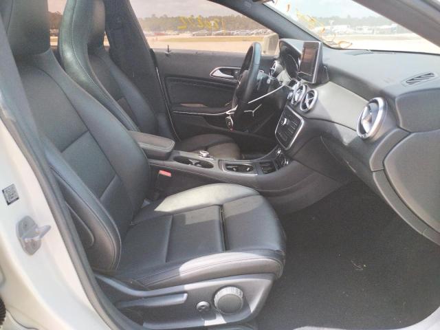 Photo 5 from auction – 2016 MERCEDES-BENZ CLA 250 with VIN WDDSJ4EB7GN384482