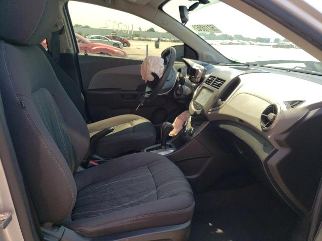 Photo 5 from auction – 2014 CHEVROLET SONIC LT with VIN 1G1JC5SH2E4235147