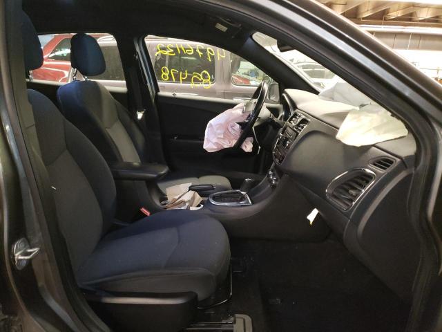 Photo 5 from auction – 2013 CHRYSLER 200 TOURIN with VIN 1C3CCBBB4DN539393