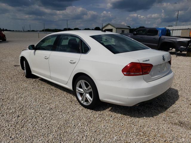 Photo 3 from auction – 2015 VOLKSWAGEN PASSAT SE with VIN 1VWBV7A38FC078073