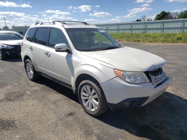 SUBARU FORESTER T 2011 with VIN JF2SHAGCXBH773880 - Photo from auction