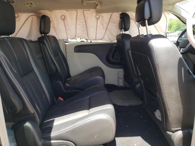 Photo 6 from auction – 2013 CHRYSLER TOWN & COU with VIN 2C4RC1CG0DR713621