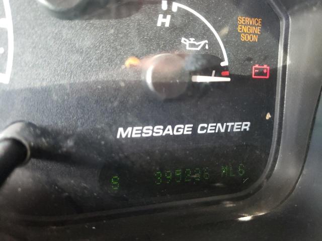 Photo 8 from auction – 2002 FORD EXPLORER L with VIN 1FMDU75E82ZB57174
