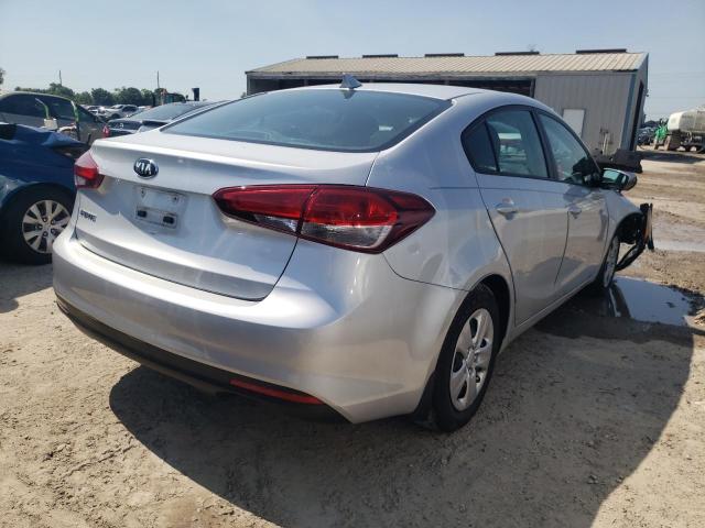 Photo 4 from auction – 2017 KIA FORTE LX with VIN 3KPFK4A76HE065350