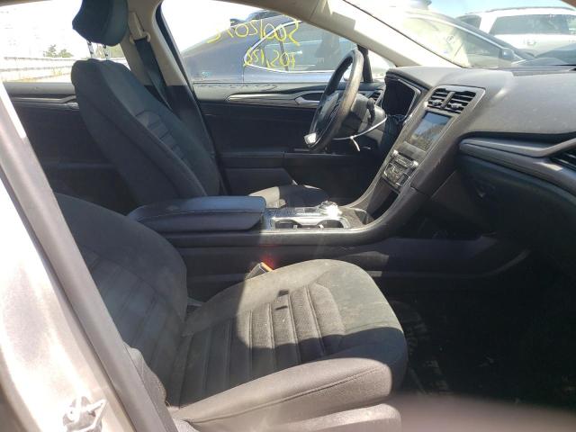 Photo 5 from auction – 2017 FORD FUSION SE with VIN 3FA6P0H70HR340239