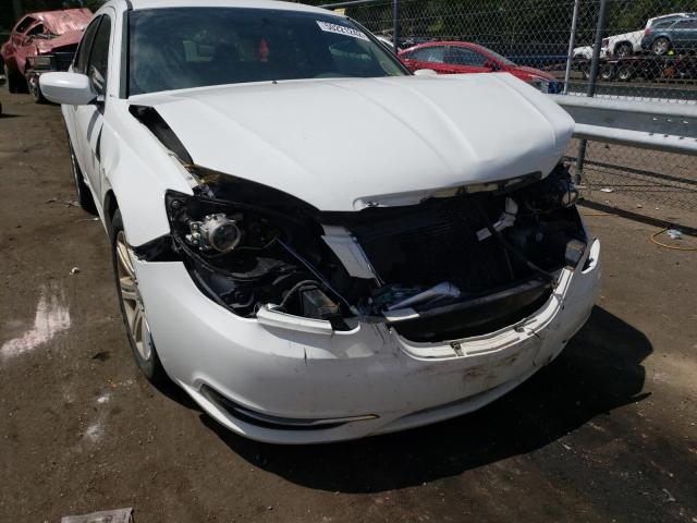 Photo 9 from auction – 2012 CHRYSLER 200 TOURIN with VIN 1C3CCBBG6CN107625