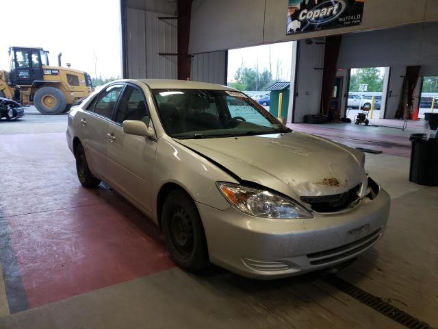 TOYOTA CAMRY LE 2002 with VIN 4T1BE32K72U044305 - Photo from auction