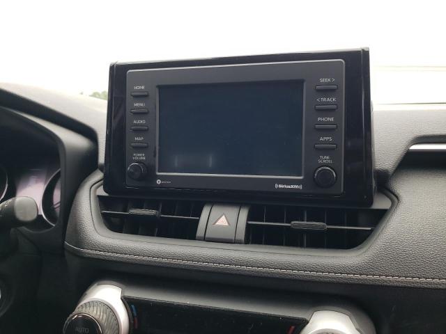Photo 10 from auction – 2021 TOYOTA RAV4 LE with VIN JTML6RFV9MD007806