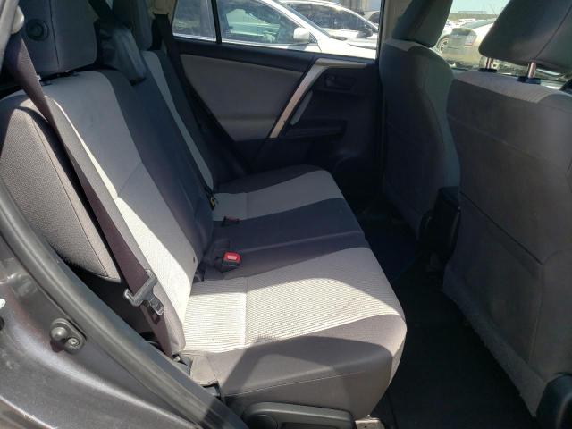 Photo 6 from auction – 2015 TOYOTA RAV4 LE with VIN JTMZFREV7FD064228