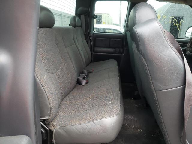 Photo 6 from auction – 2002 CHEVROLET SILVERADO with VIN 1GCHC29UX2E275716
